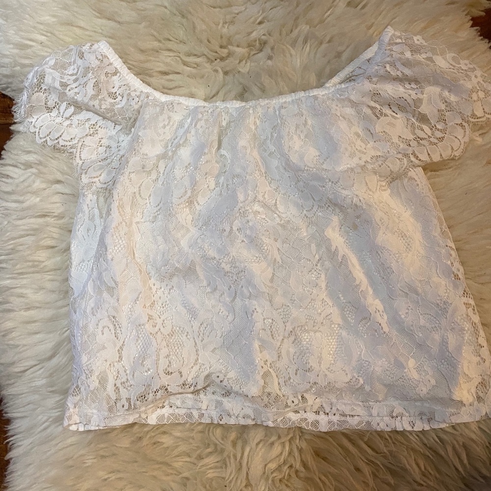 Hollister - White Lace Off the Shoulder Top